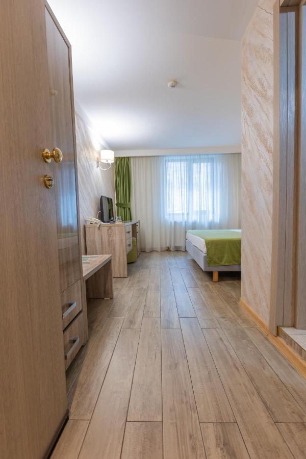 Hotel Corvaris Bukarest Eksteriør billede