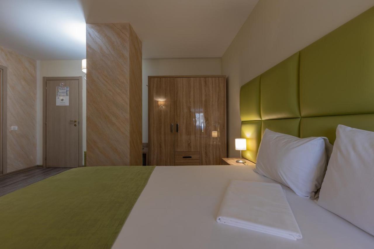 Hotel Corvaris Bukarest Eksteriør billede