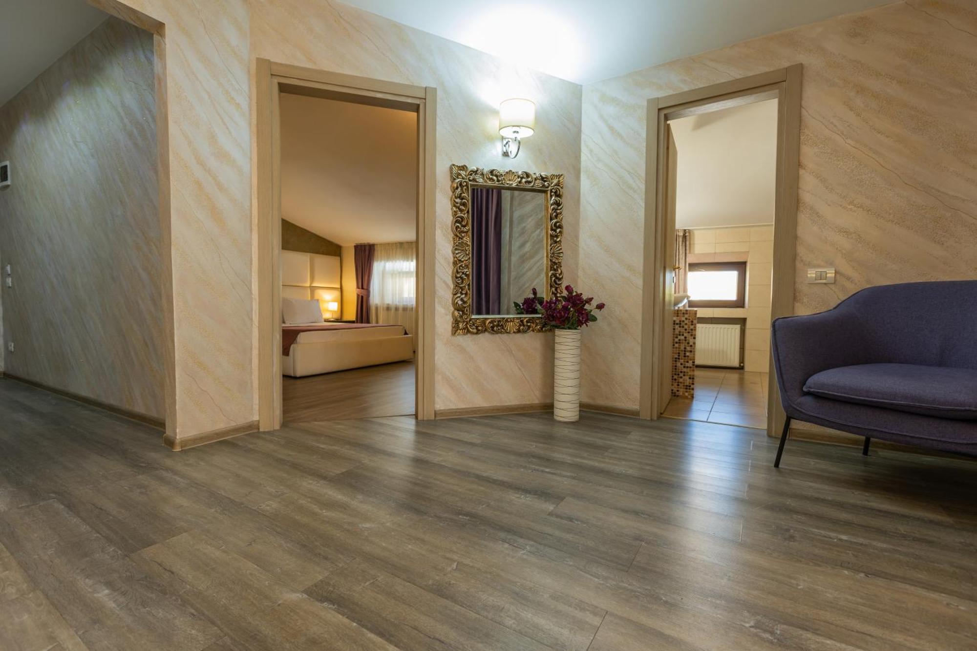 Hotel Corvaris Bukarest Eksteriør billede